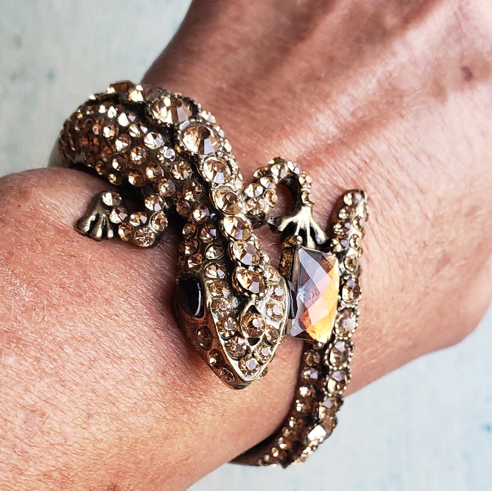 Lizard bracelet